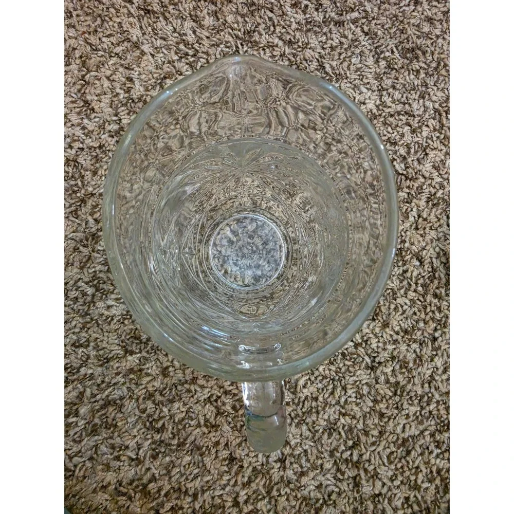 Vintage Anchor Hocking Prescut Glass Pitcher Star of David‎ Starburst 16oz Pint